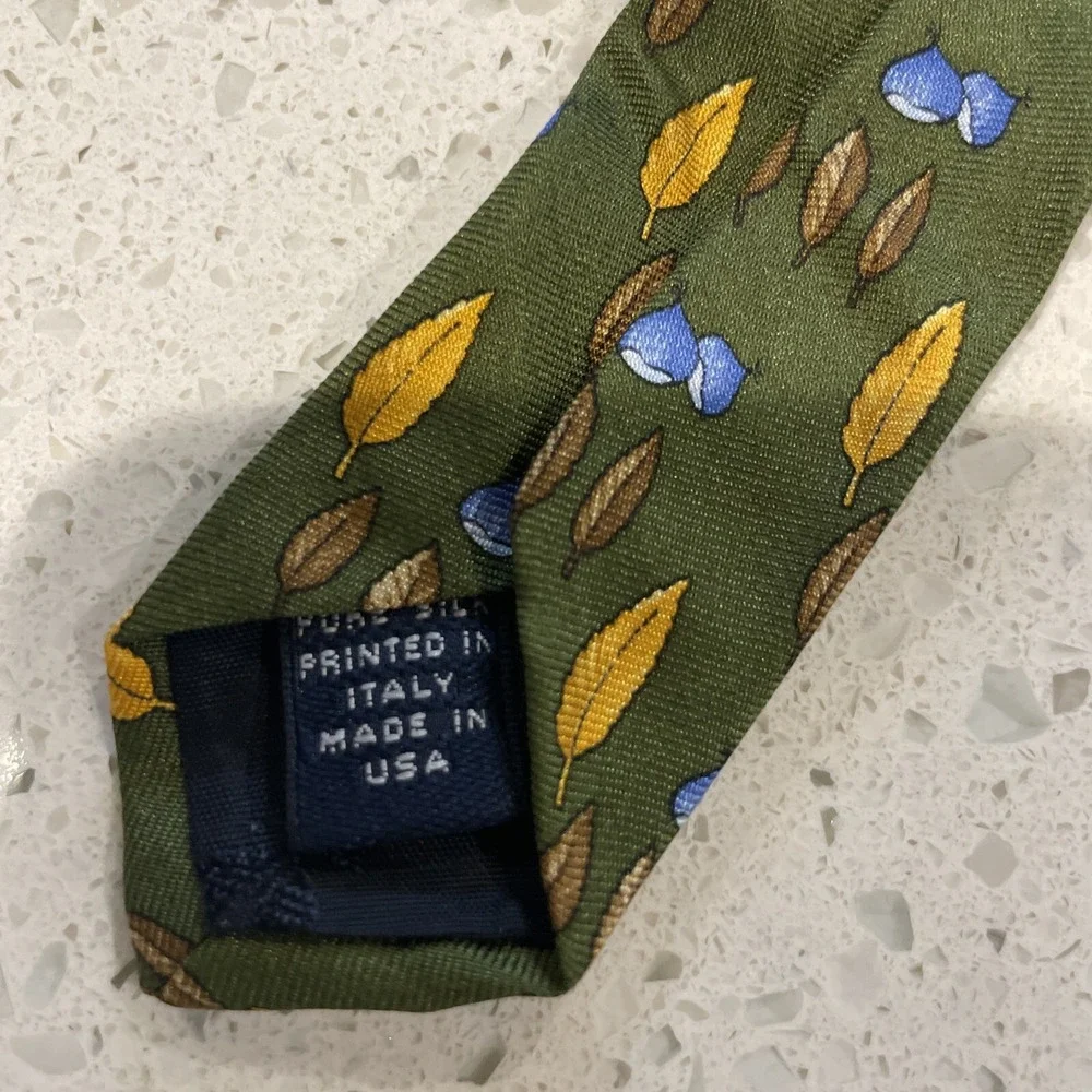 Brooks Brothers Makers Mens Luxury Silk Necktie Fall Leaves NWT